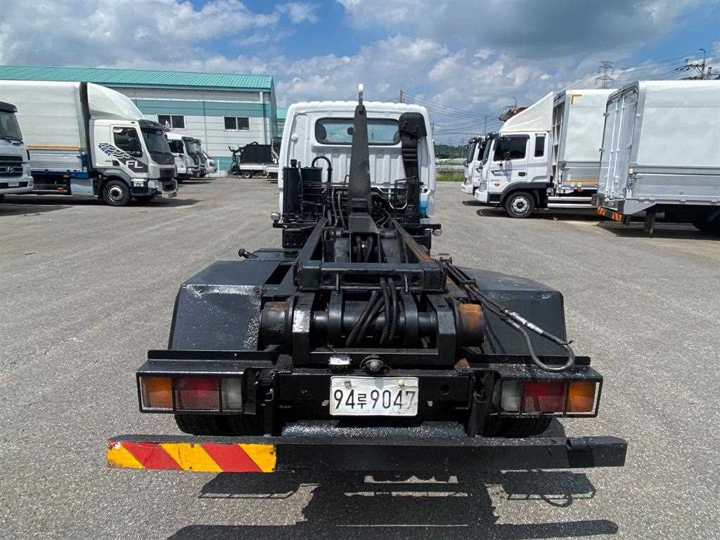 medium and large cargo apChoukJingae - Vista 5