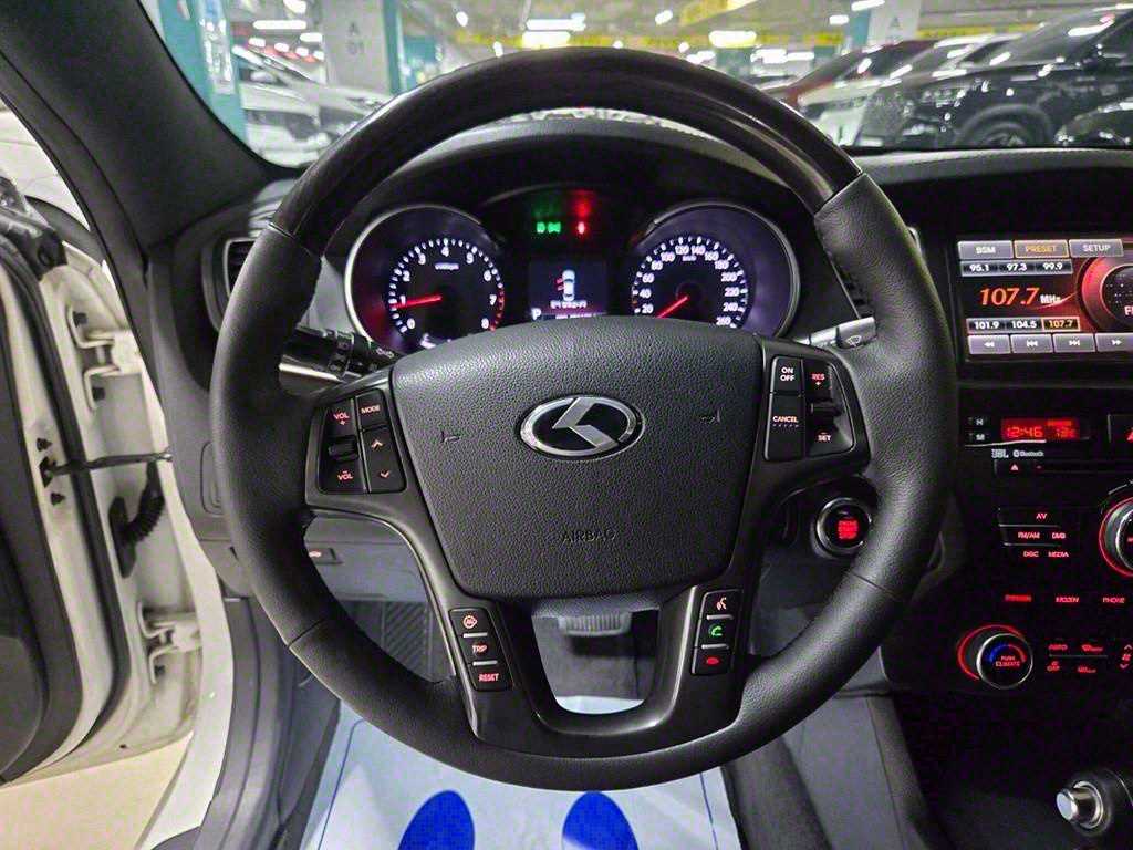 KIA K7 - Vista 7