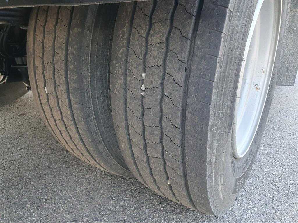 medium and large cargo truck 2017 Blanco - Importación desde Corea - HF Imports Iquique - Foto 19