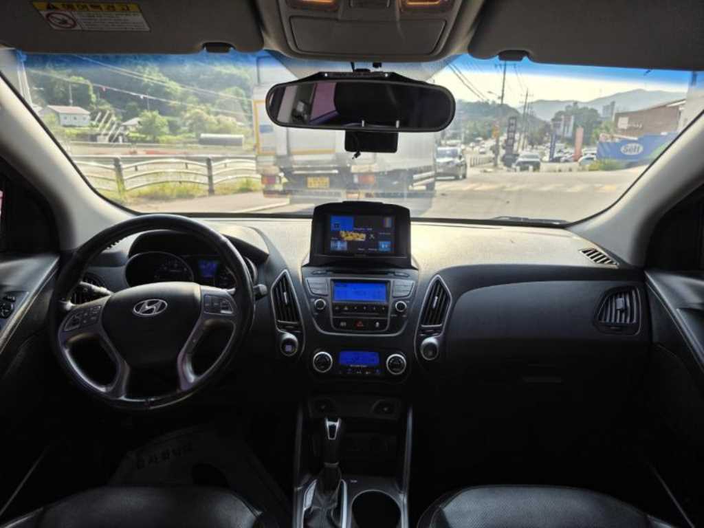 HYUNDAI Tucson - Vista 8