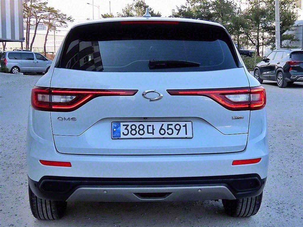 SAMSUNG QM6 - Vista 4