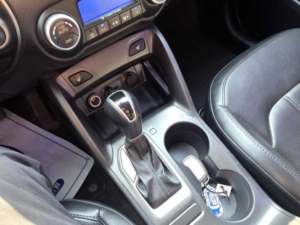 HYUNDAI Tucson 2014 Gris - Importación desde Corea - HF Imports Iquique - Foto 18