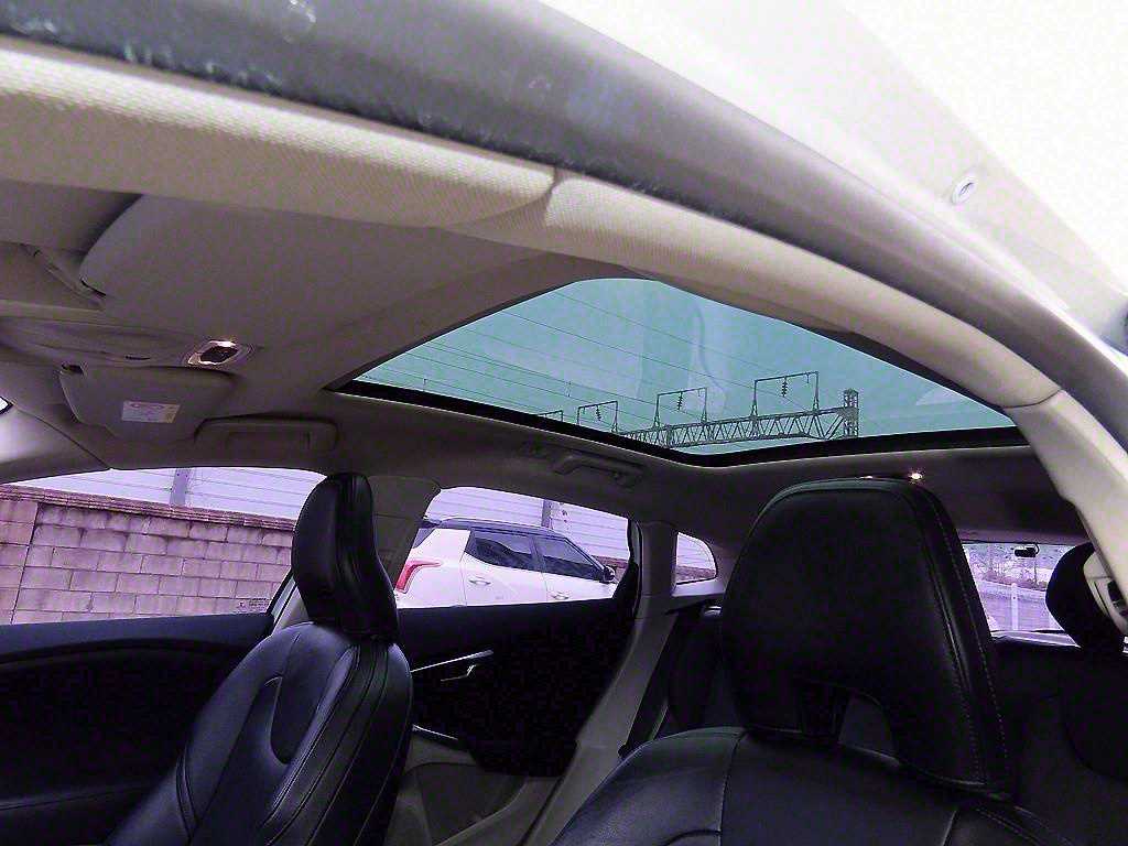 Volvo V40 2016 Blanco - Importación desde Corea - HF Imports Iquique - Foto 17