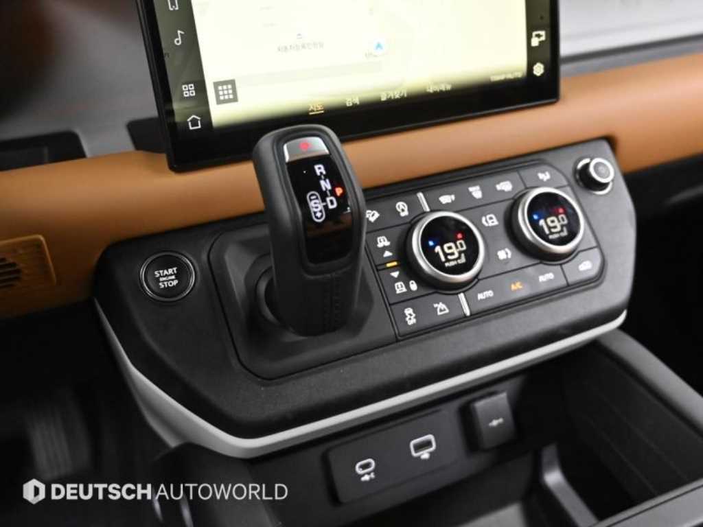 Land Rover Defender - Vista 8