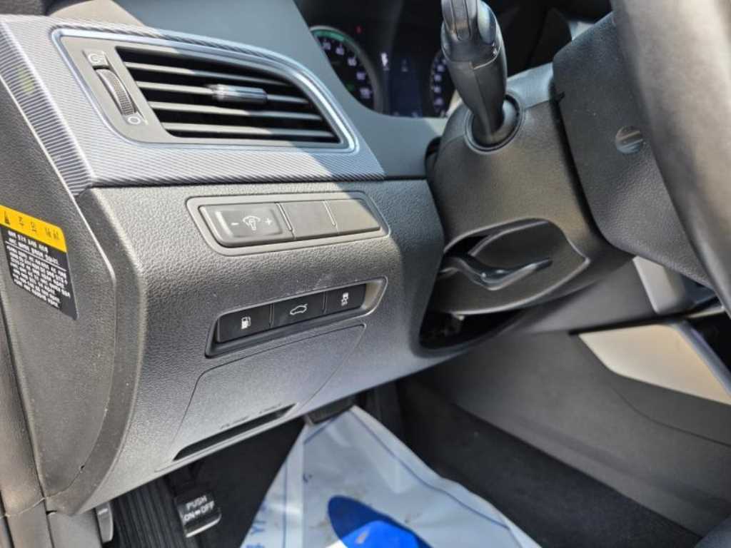 HYUNDAI Sonata - Vista 11