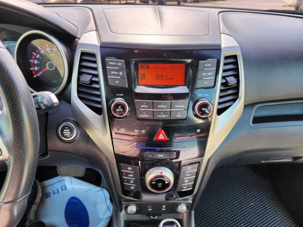 Ssangyong Tivoli 2016 Azul - Importación desde Corea - HF Imports Iquique - Foto 15