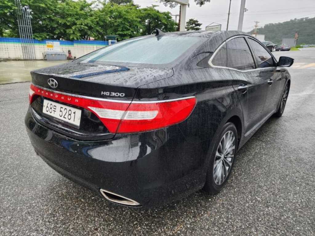 HYUNDAI Grandeur - Vista 4