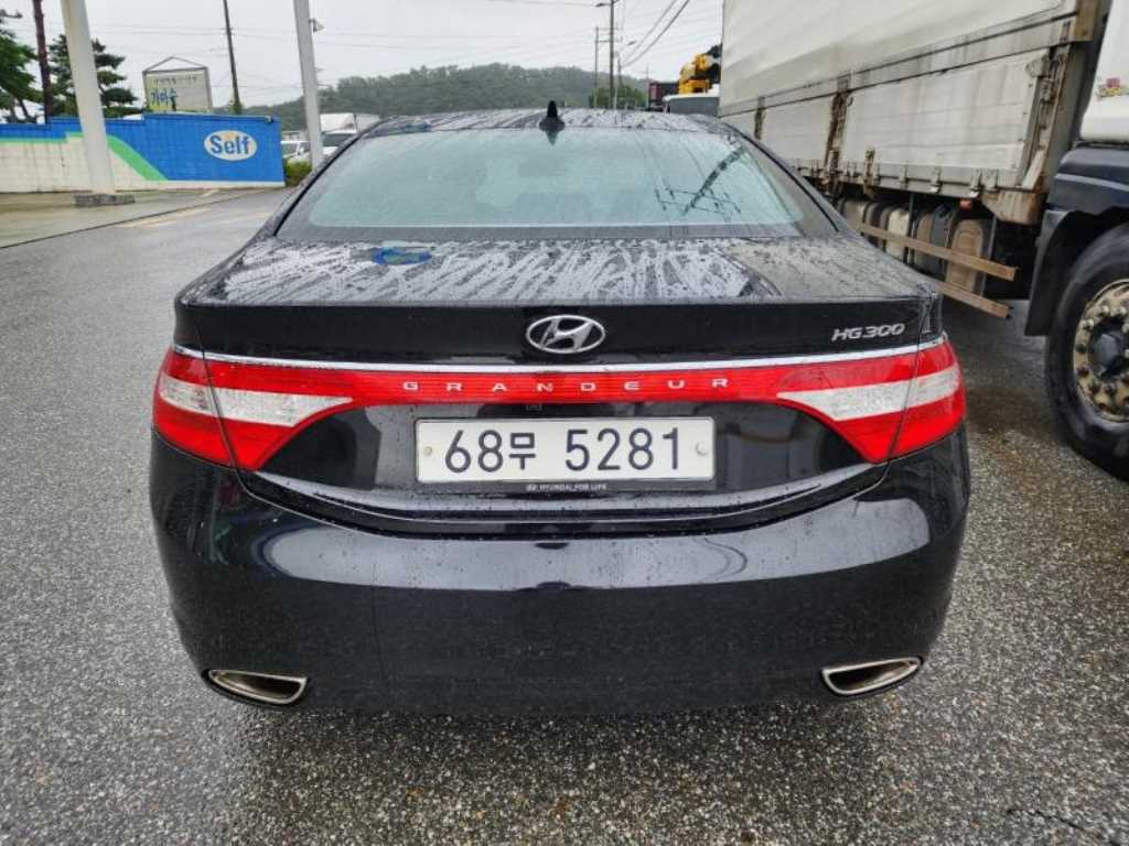 HYUNDAI Grandeur - Vista 5