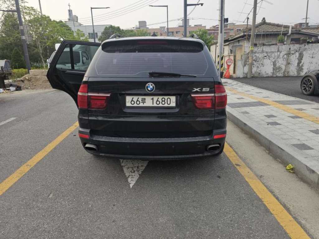 BMW X5 - Vista 5