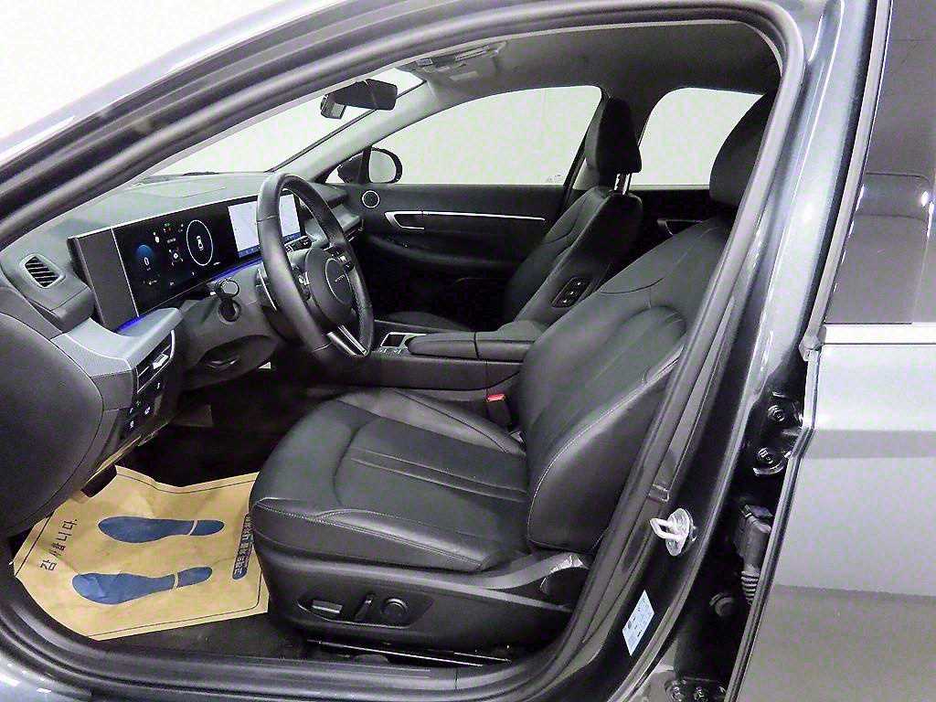 HYUNDAI Sonata - Vista 5