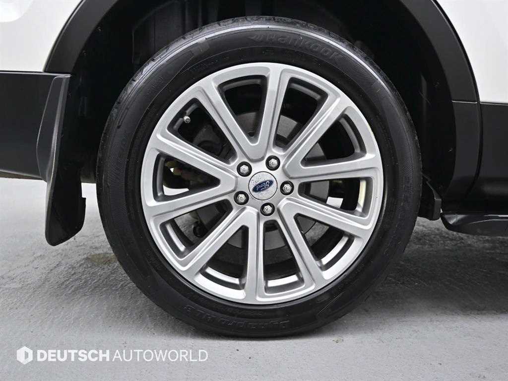 Ford Explorer - Vista 5