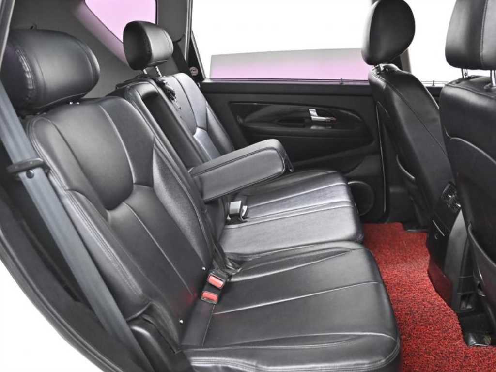 Ssangyong Rexton 2016 Blanco - Importación desde Corea - HF Imports Iquique - Foto 17