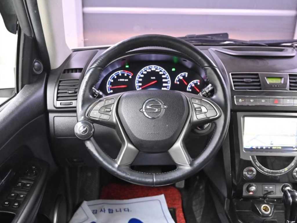 Ssangyong Rexton - Vista 7