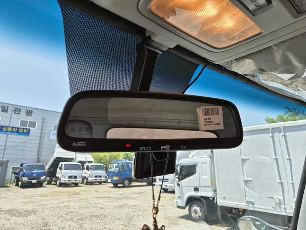 medium and large cargo truck 2021 Blanco - Importación desde Corea - HF Imports Iquique - Foto 16