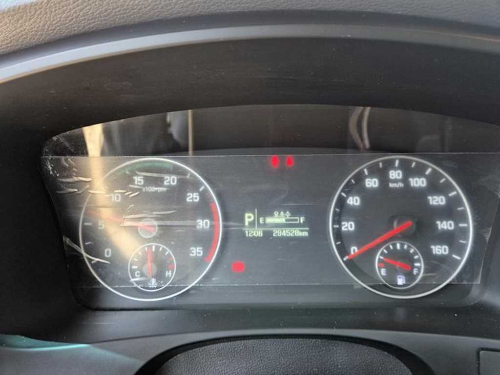 medium and large cargo truck - Vista 12