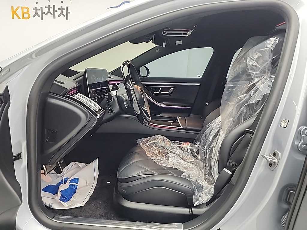 Mercedes Benz S Class - Vista 11