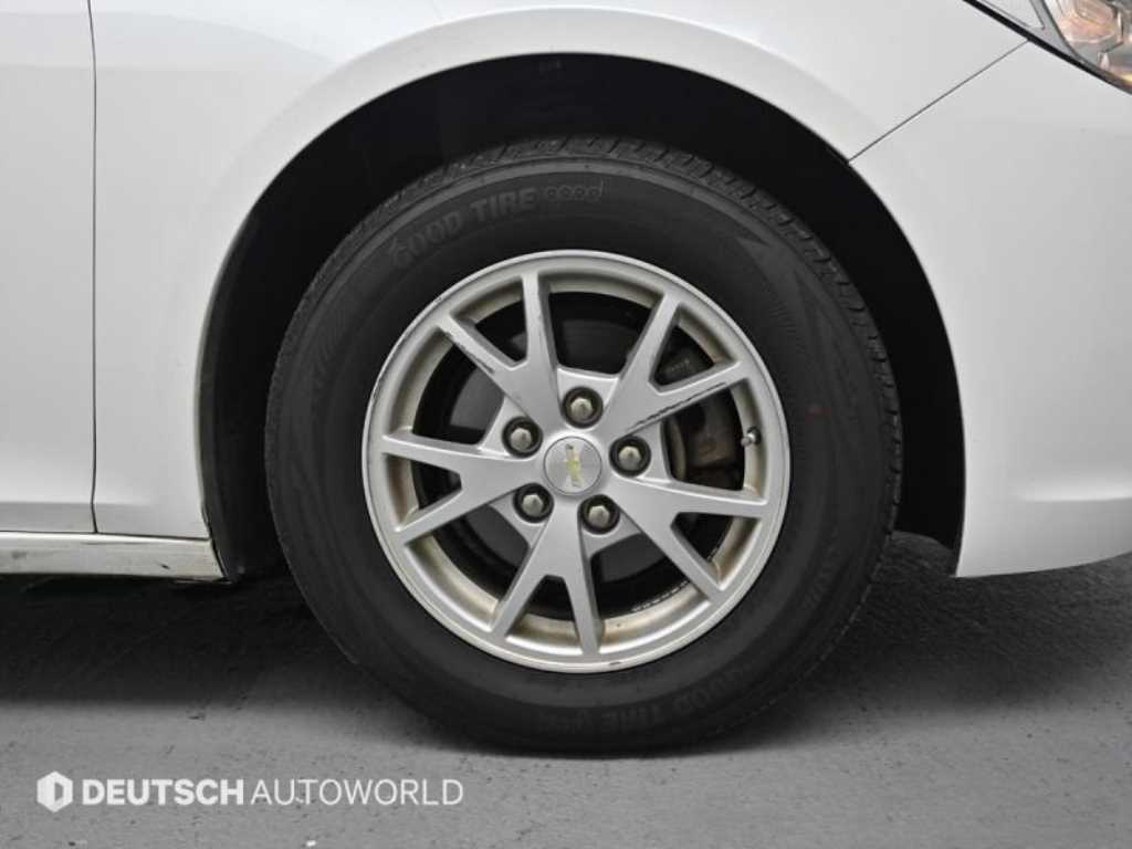 Chevrolet Malibu - Vista 5