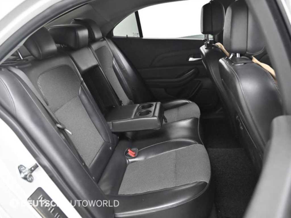 Chevrolet Malibu - Vista 12