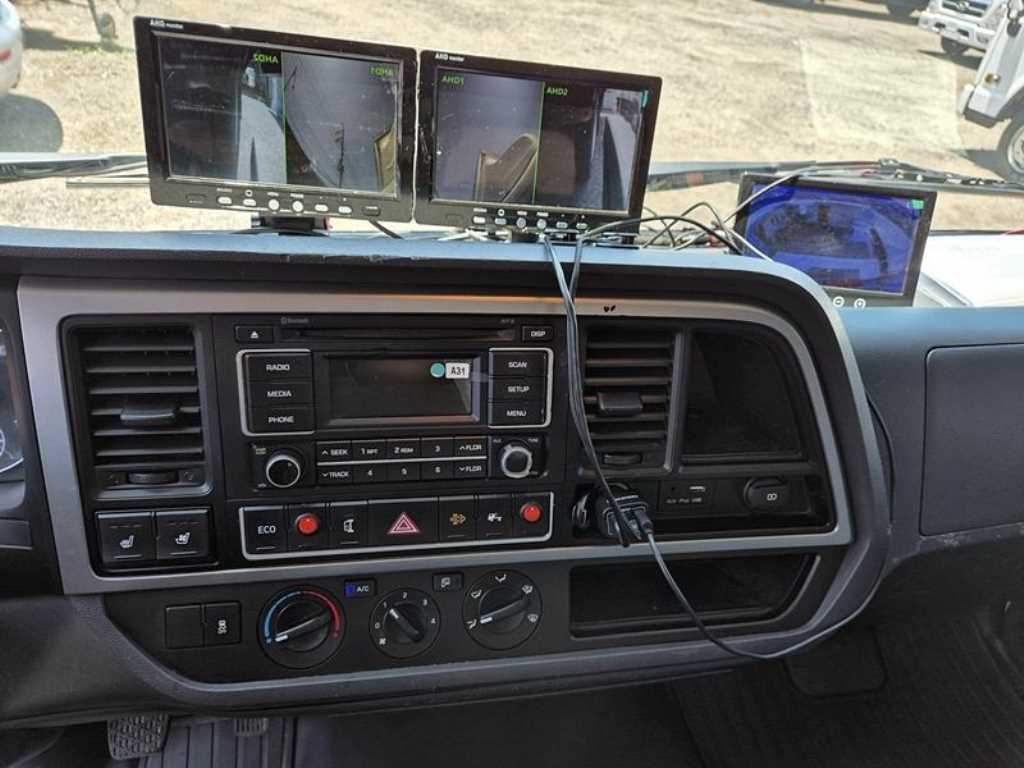 medium and large cargo truck 2021 Blanco - Importación desde Corea - HF Imports Iquique - Foto 13