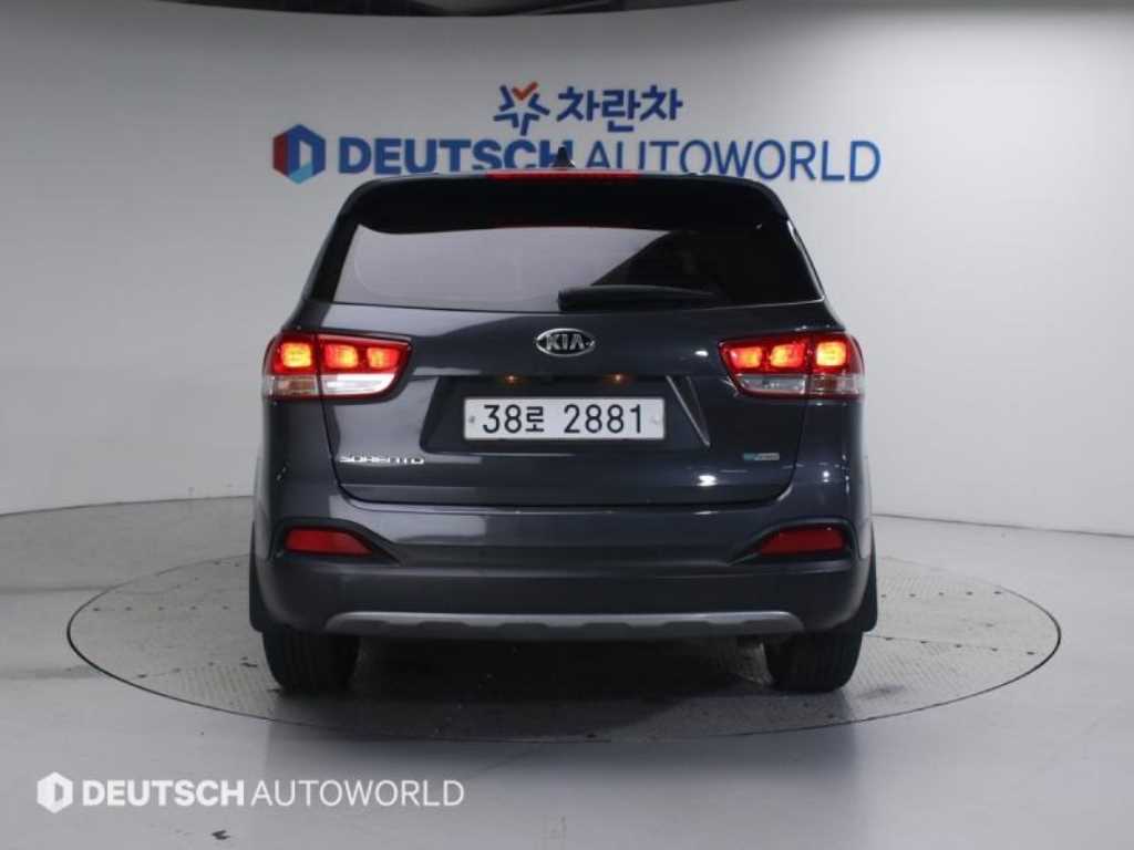 KIA Sorento - Vista 4