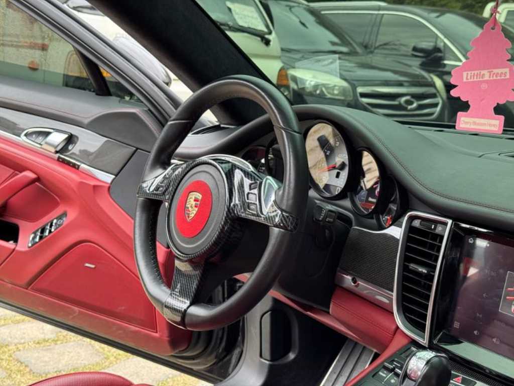 Porsche Panamera - Vista 8