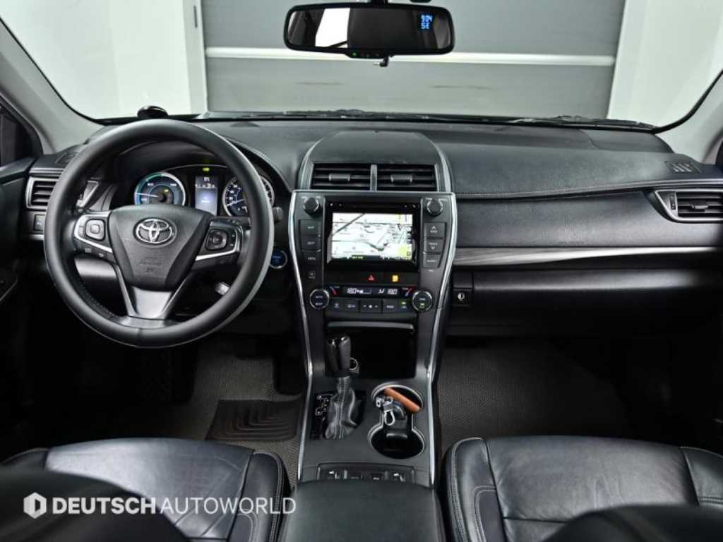 Toyota Camry - Vista 7