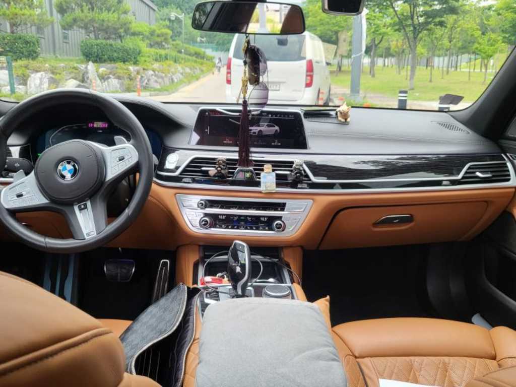 BMW 7 Series - Vista 9