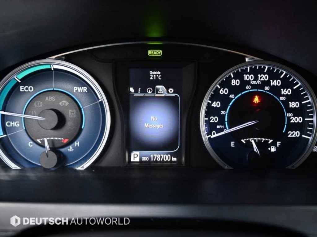 Toyota Camry - Vista 8