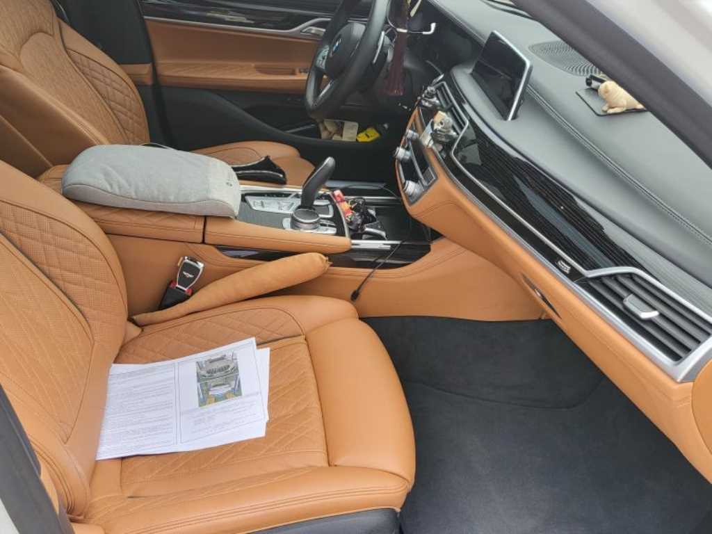 BMW 7 Series - Vista 12