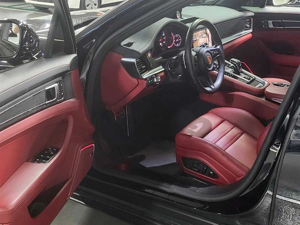 Porsche Panamera - Vista 5