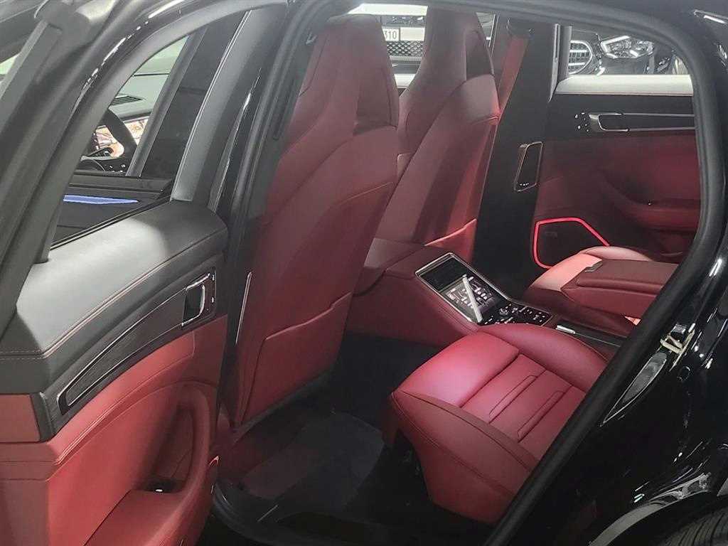 Porsche Panamera 2023 Negro - Importación desde Corea - HF Imports Iquique - Foto 13