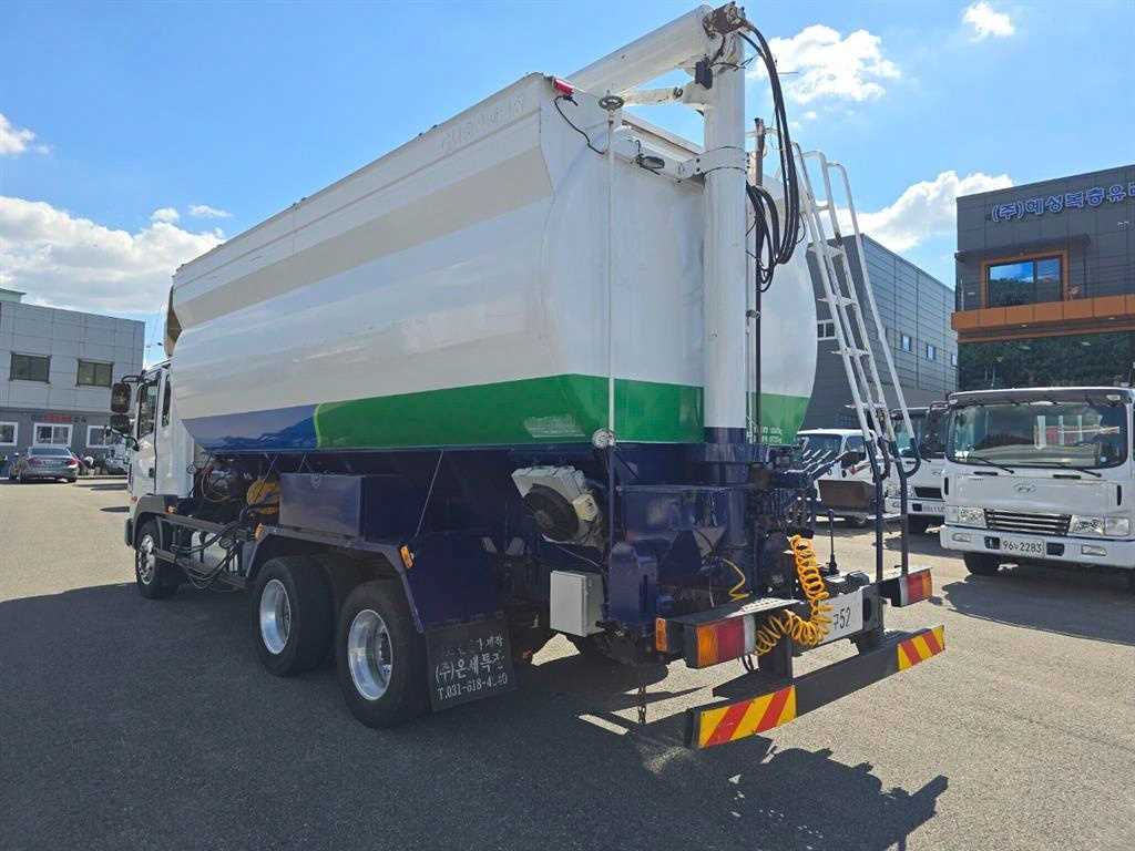 medium and large cargo Special - Vista 6