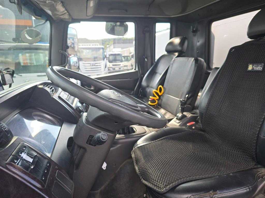 medium and large cargo apChoukJingae - Vista 9