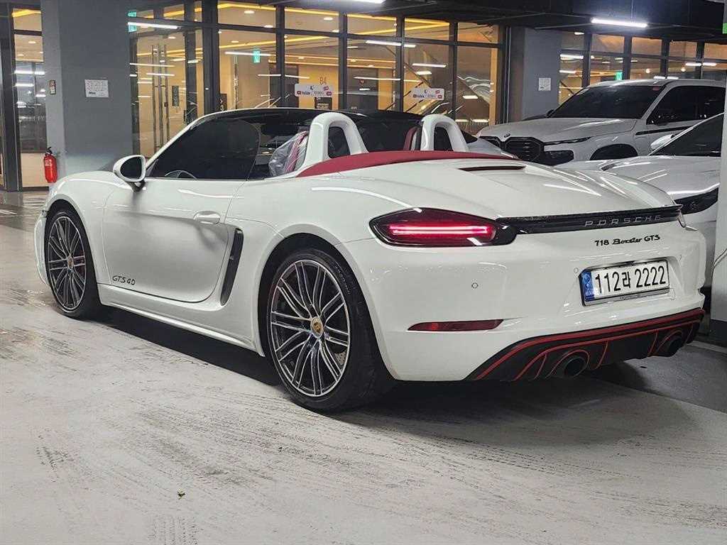 Porsche 718 2021 Blanco - Importación desde Corea - HF Imports Iquique - Foto 14