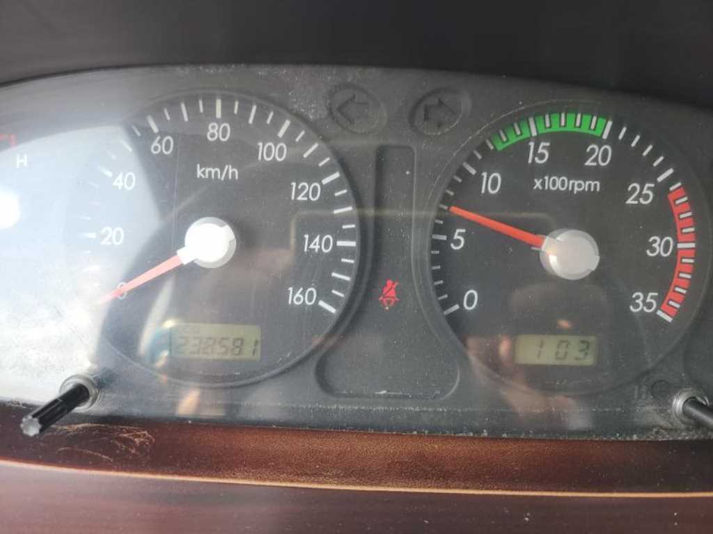 medium and large cargo dump - Vista 12