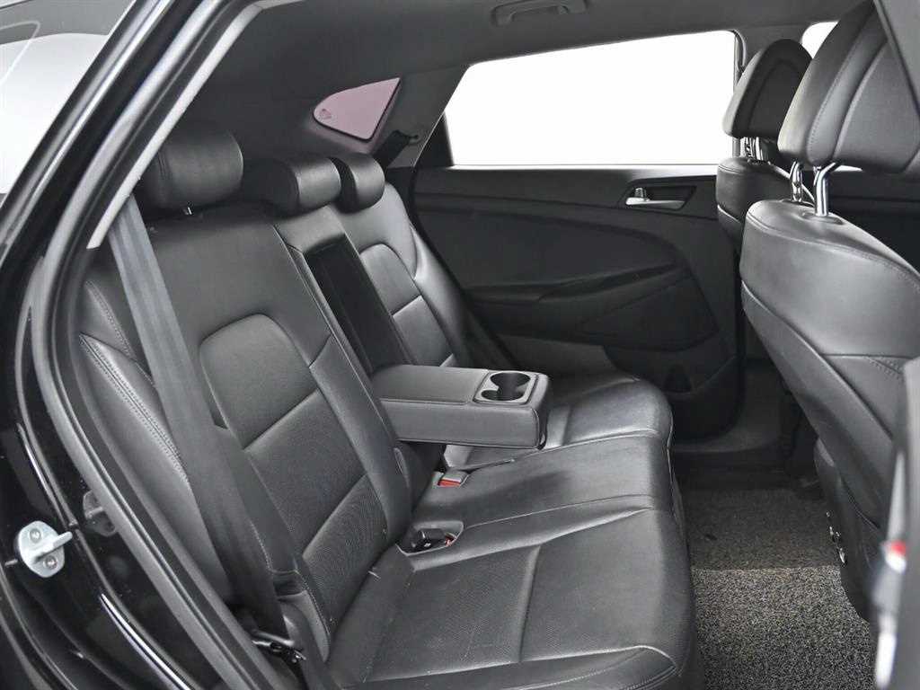 HYUNDAI Tucson - Vista 12