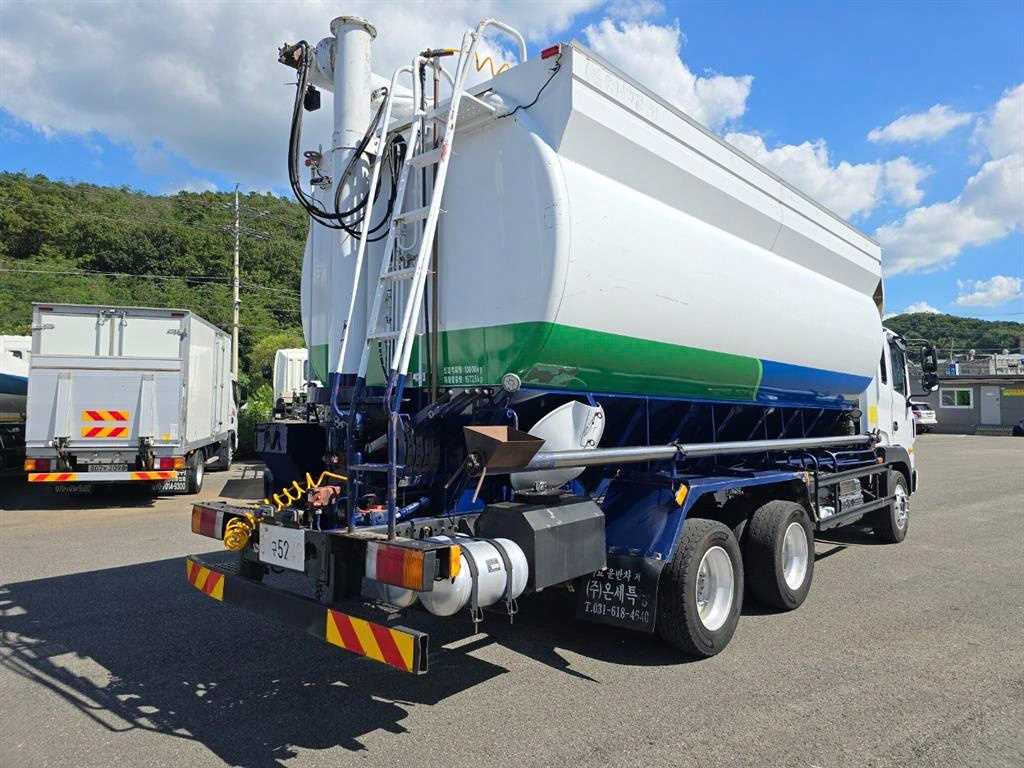 medium and large cargo Special - Vista 4