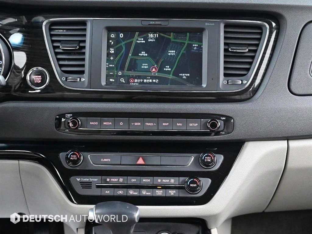 KIA Carnival 2019 Negro - Importación desde Corea - HF Imports Iquique - Foto 14