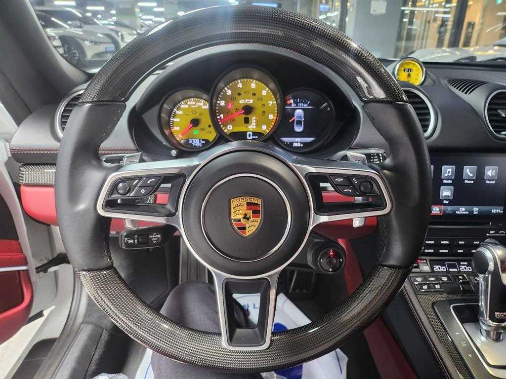 Porsche 718 - Vista 6