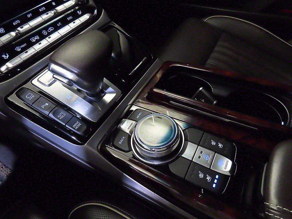 Genesis EQ900 - Vista 12