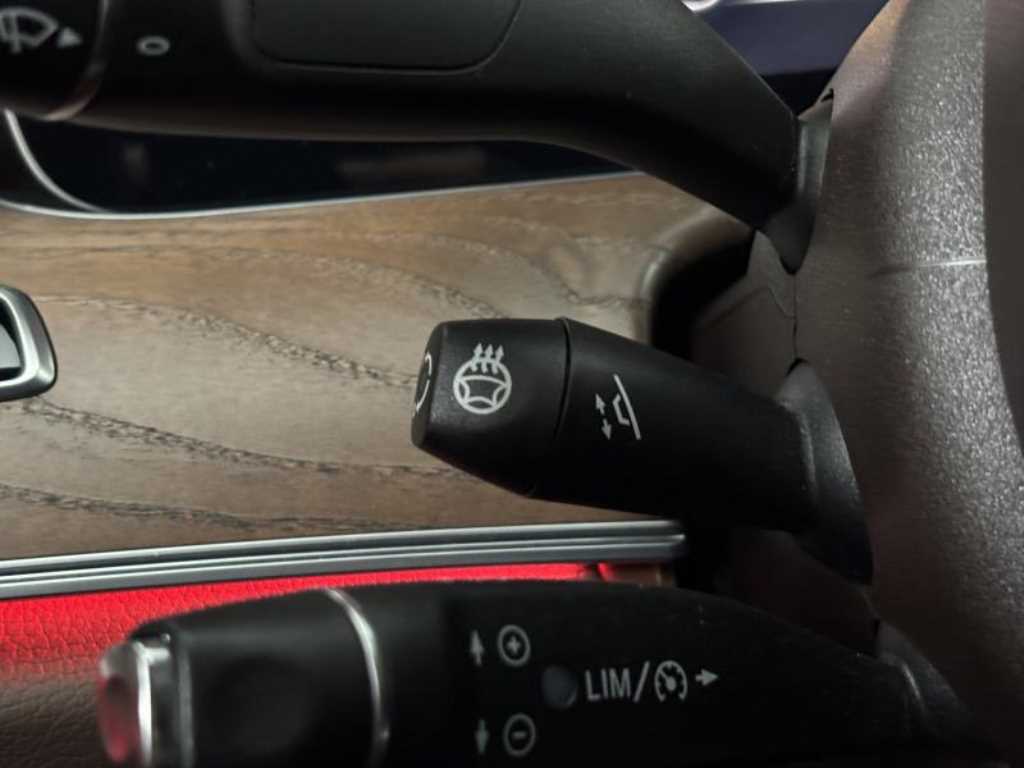 Mercedes Benz E class - Vista 11