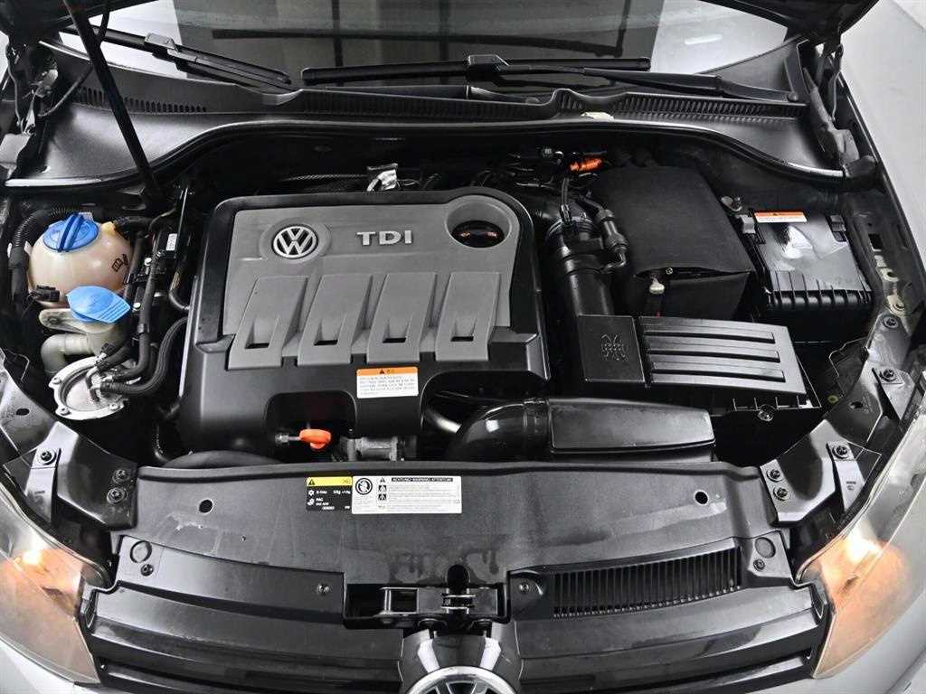 Volkswagen Golf - Vista 6