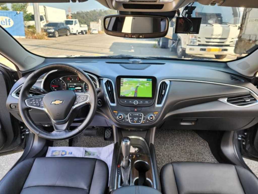 Chevrolet Malibu - Vista 12