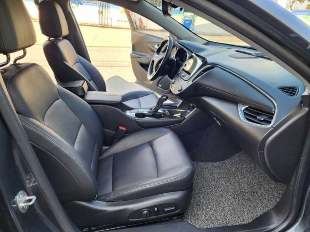 Chevrolet Malibu 2017 Gris - Importación desde Corea - HF Imports Iquique - Foto 13