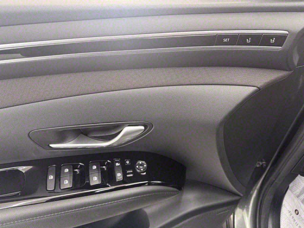 HYUNDAI Tucson - Vista 10