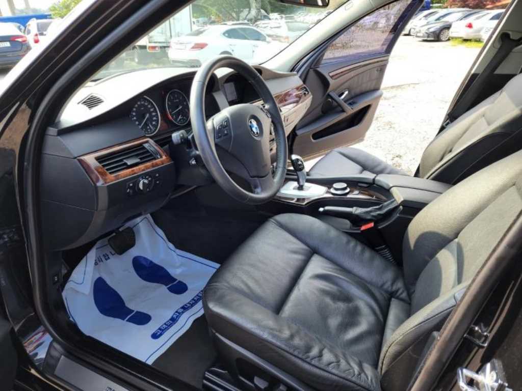 BMW 5 Series 2008 Negro - Importación desde Corea - HF Imports Iquique - Foto 16