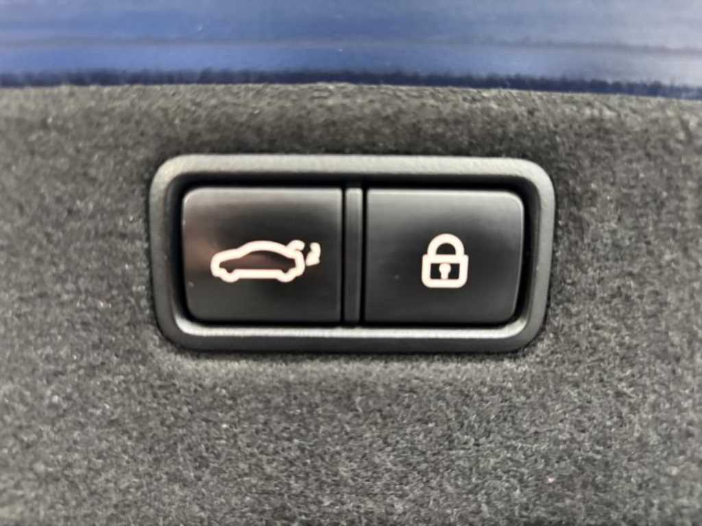 Genesis G80 2017 Azul - Importación desde Corea - HF Imports Iquique - Foto 18