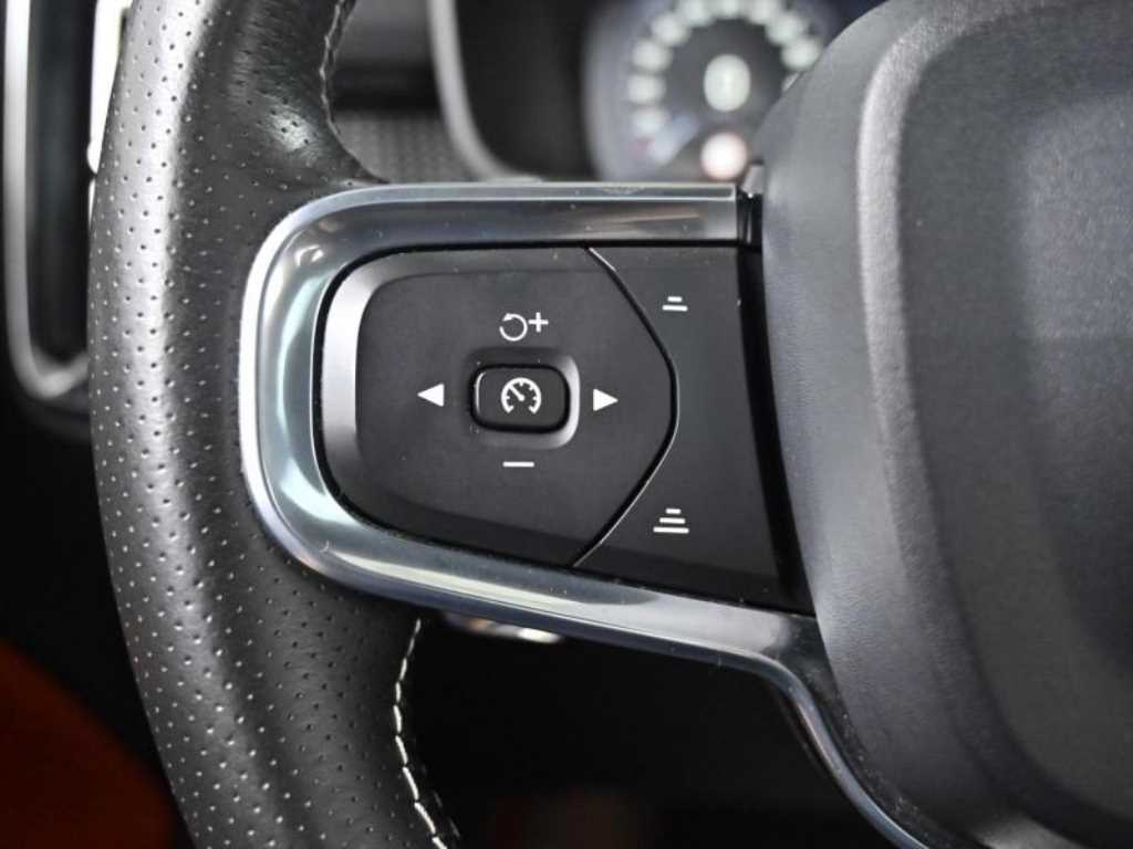 Volvo XC40 2019 - Importación desde Corea - HF Imports Iquique - Foto 18