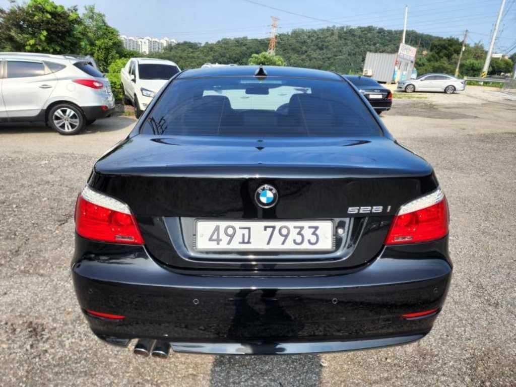 BMW 5 Series - Vista 5