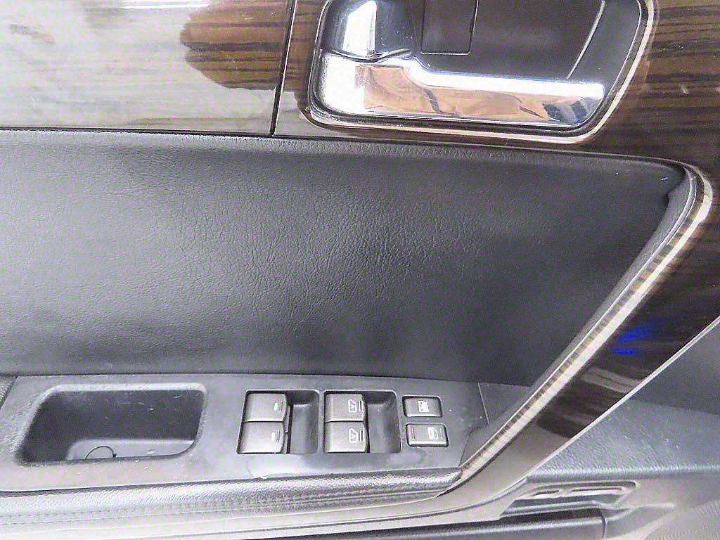 SAMSUNG SM7 - Vista 9